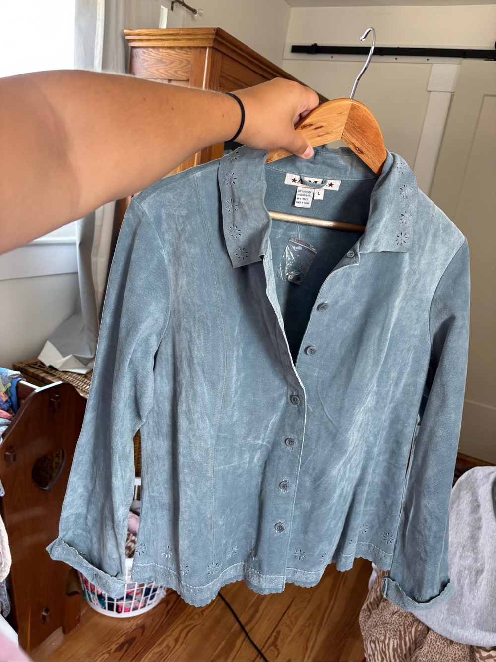 Vintage 90s floral leather Blue Button-Up jacket